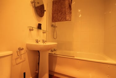 3 bed flat, Grosvenor Road, Jesmond, Newcastle, NE22RQ - Image 8